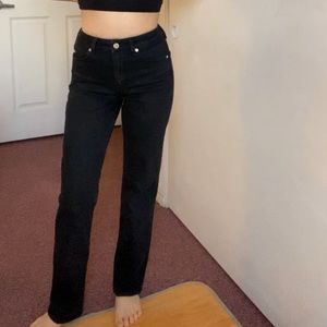 Straight jeans